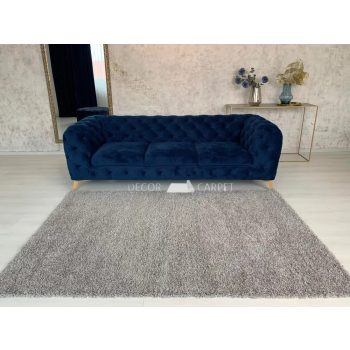 Shaggy Szürke, Fekete